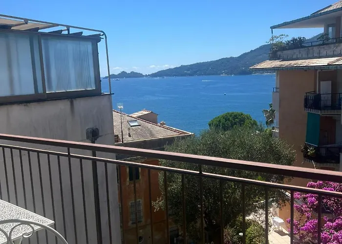 Welcome Riviera Nautilus 11- Vista Mare-posto Macchina Individuale-only One Car-piscina Condominiale Estiva-attrezzatissimo Apartamento Rapallo