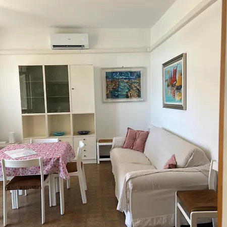 Apartamento Welcome Riviera Nautilus 11- Vista Mare-posto Macchina Individuale-only One Car-piscina Condominiale Estiva-attrezzatissimo Rapallo