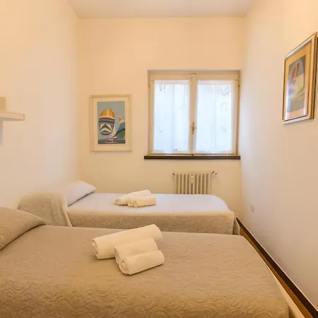 Welcome Riviera Nautilus 11- Vista Mare-posto Macchina Individuale-only One Car-swimming Pool Until 15 September *
