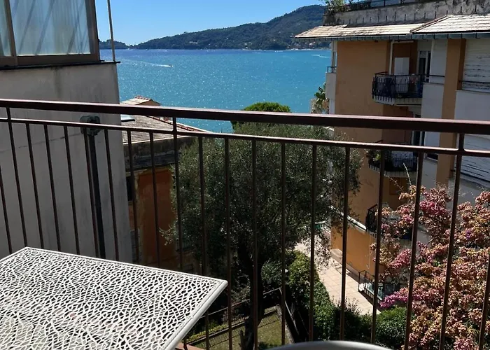 Welcome Riviera Nautilus 11- Vista Mare-posto Macchina Individuale-only One Car-piscina Condominiale Estiva-attrezzatissimo Lejlighed Rapallo